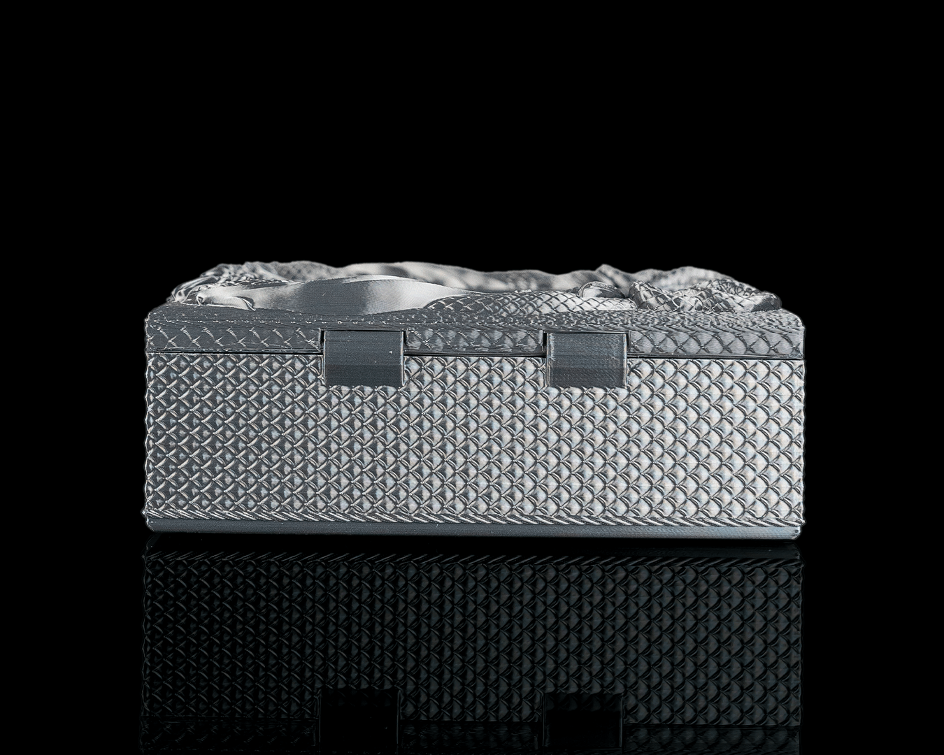 Dragon's Vault - Deck Box