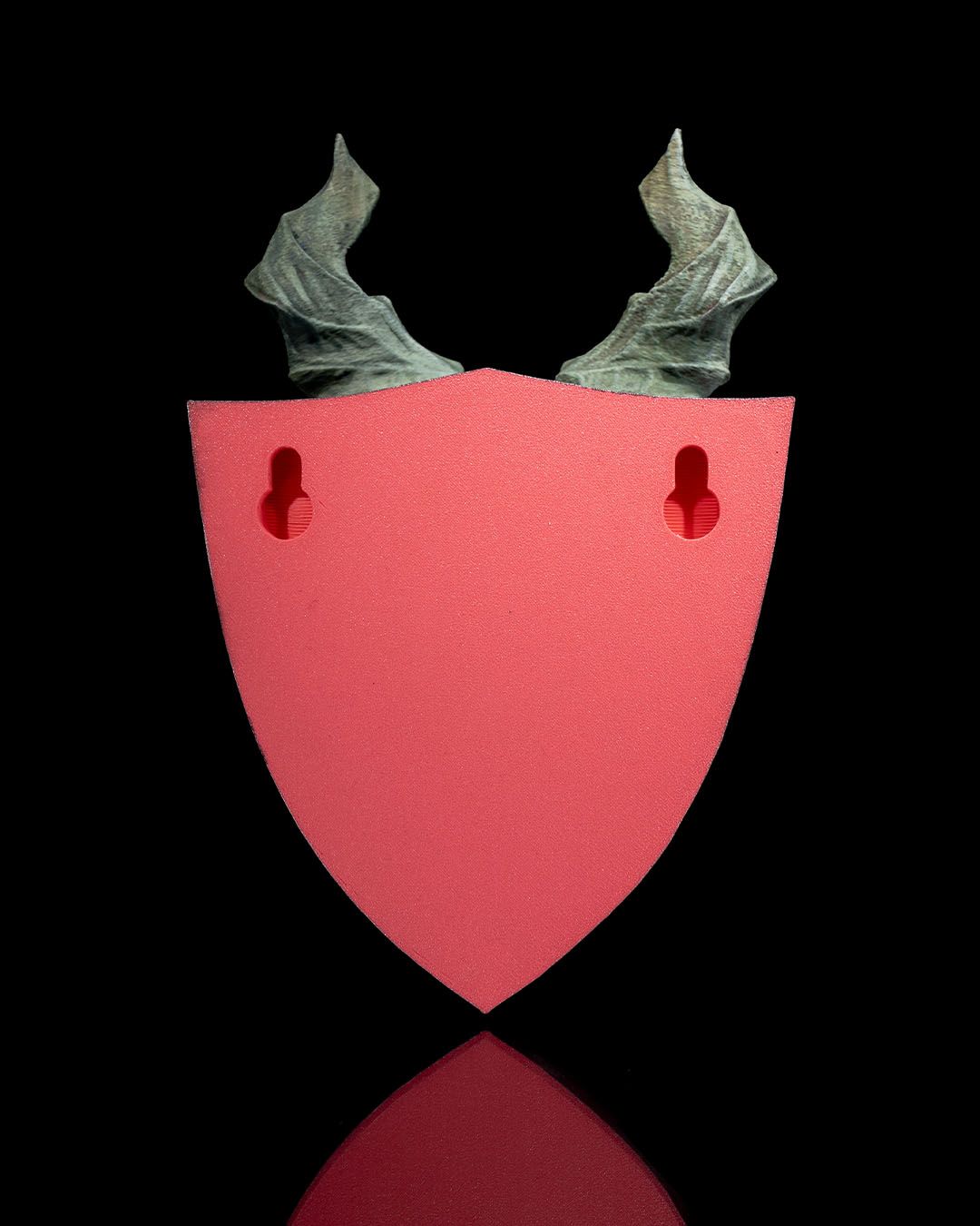 False Dragon Head Trophy