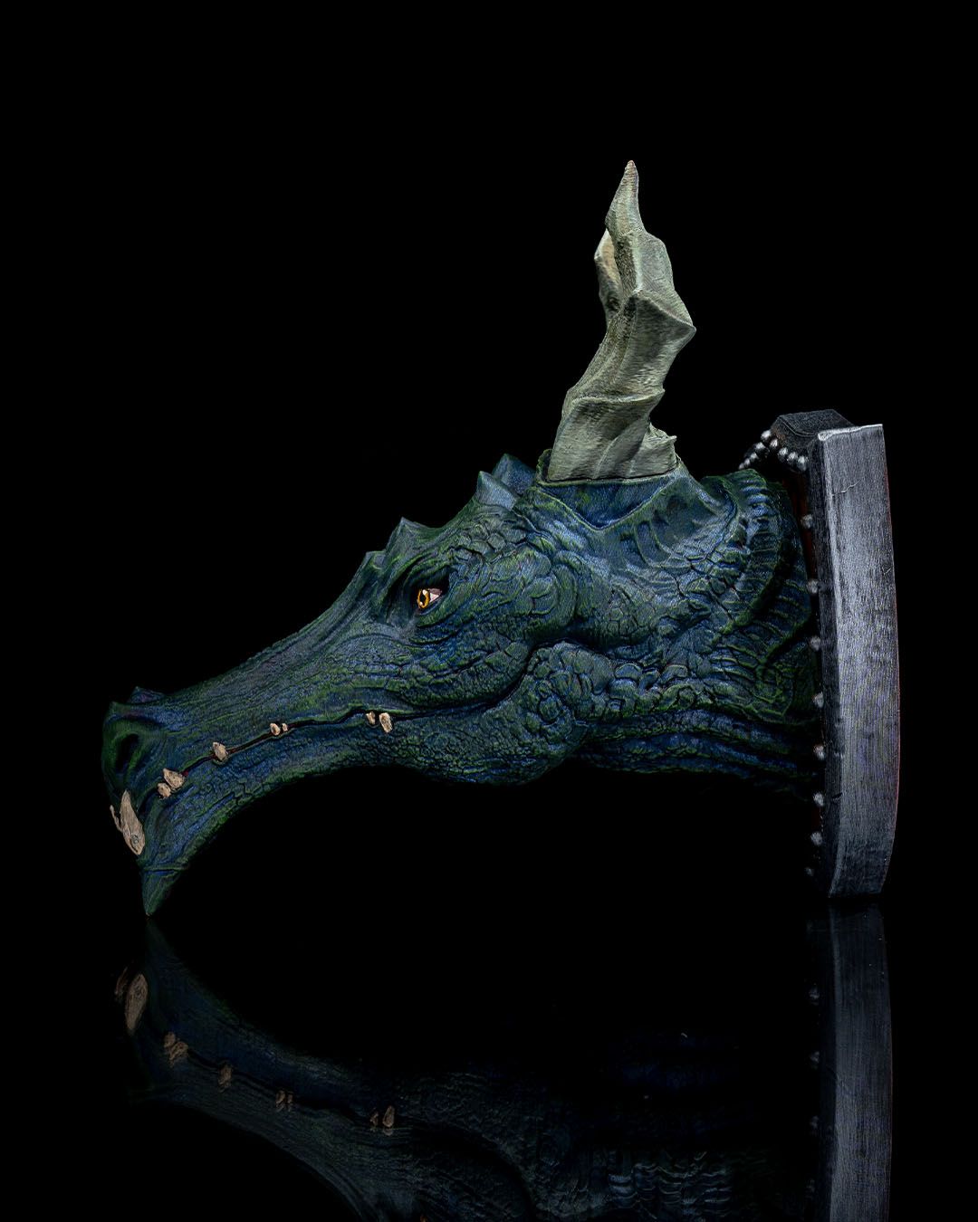 False Dragon Head Trophy