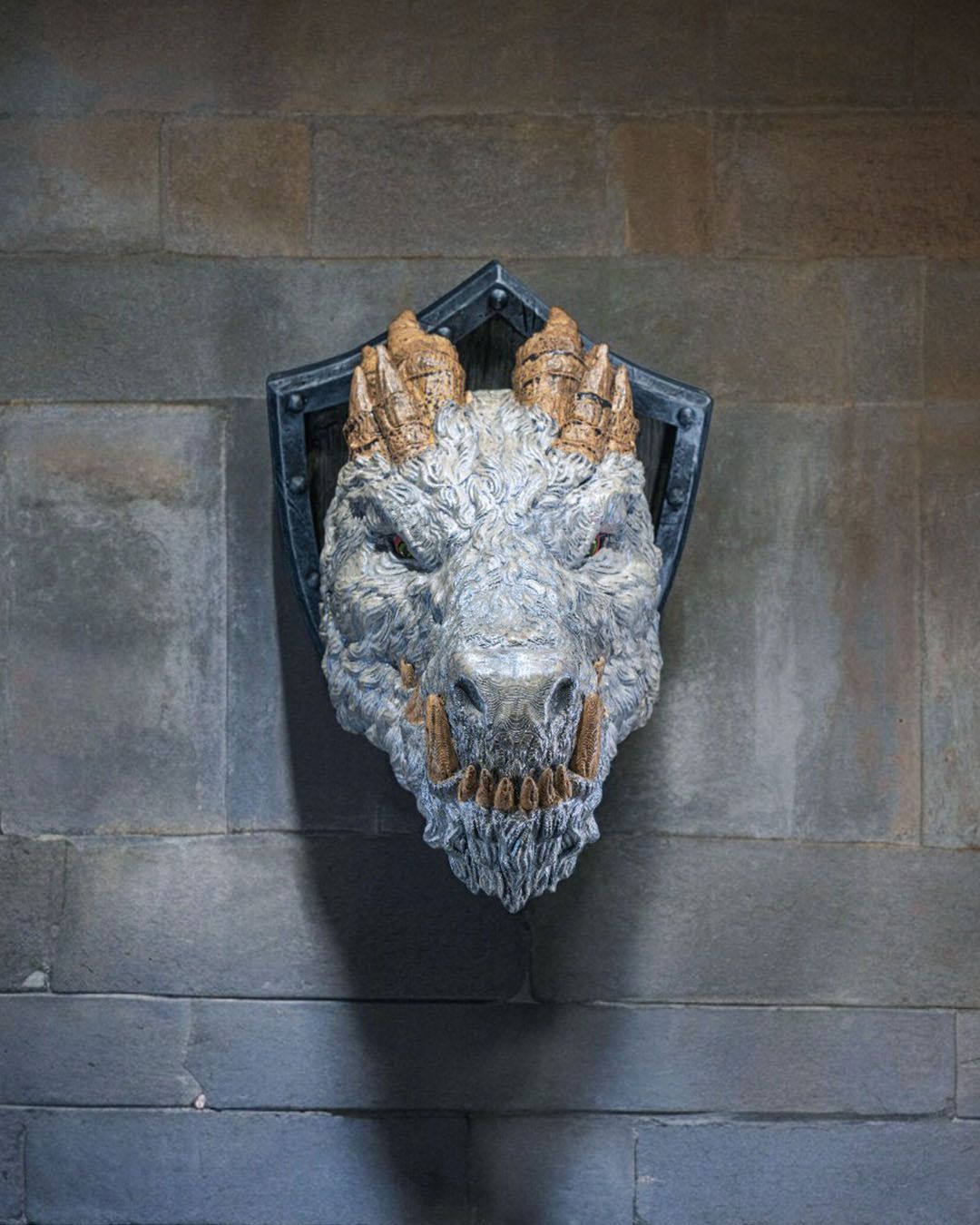 Polar Dragon Head Trophy