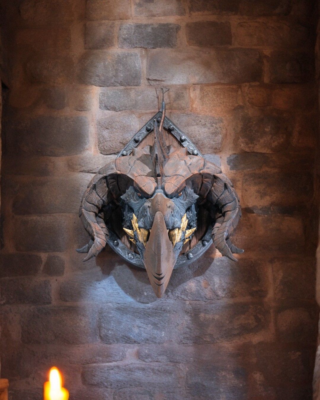 Titan Dragon Head Trophy